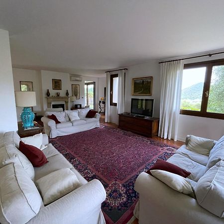Villa Tramonte 테올로 외부 사진