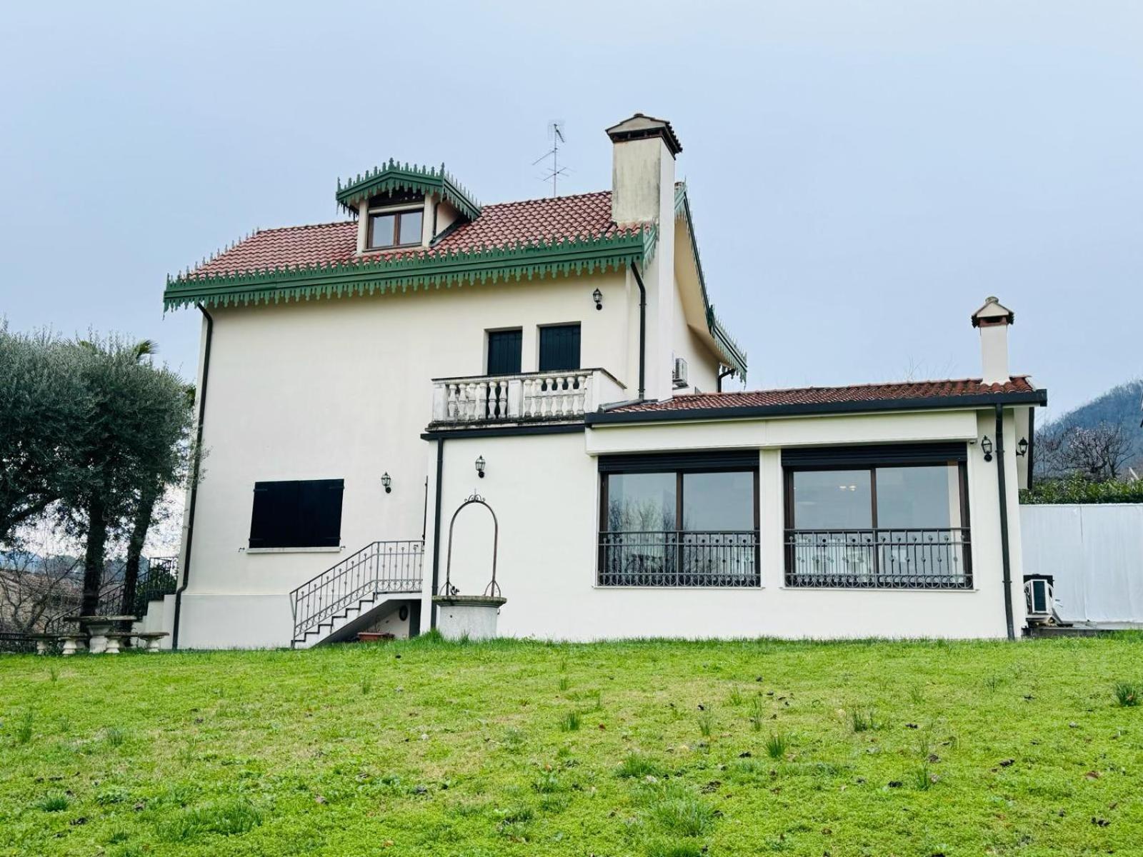 Villa Tramonte 테올로 외부 사진