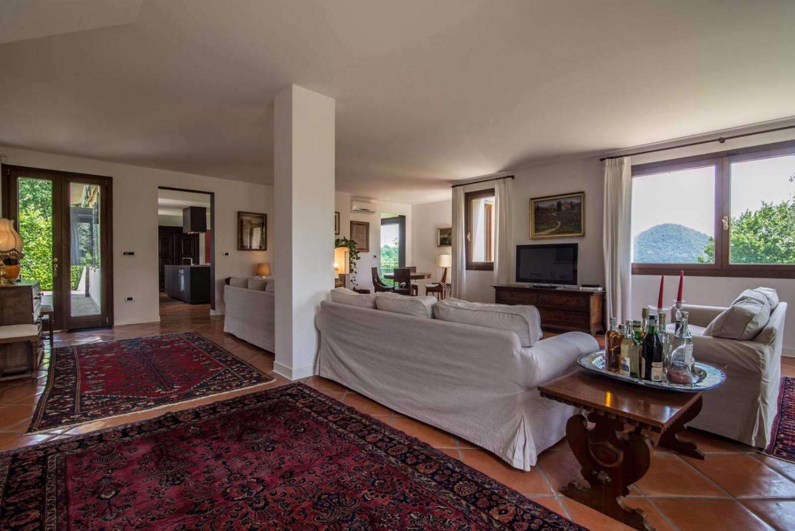 Villa Tramonte 테올로 외부 사진