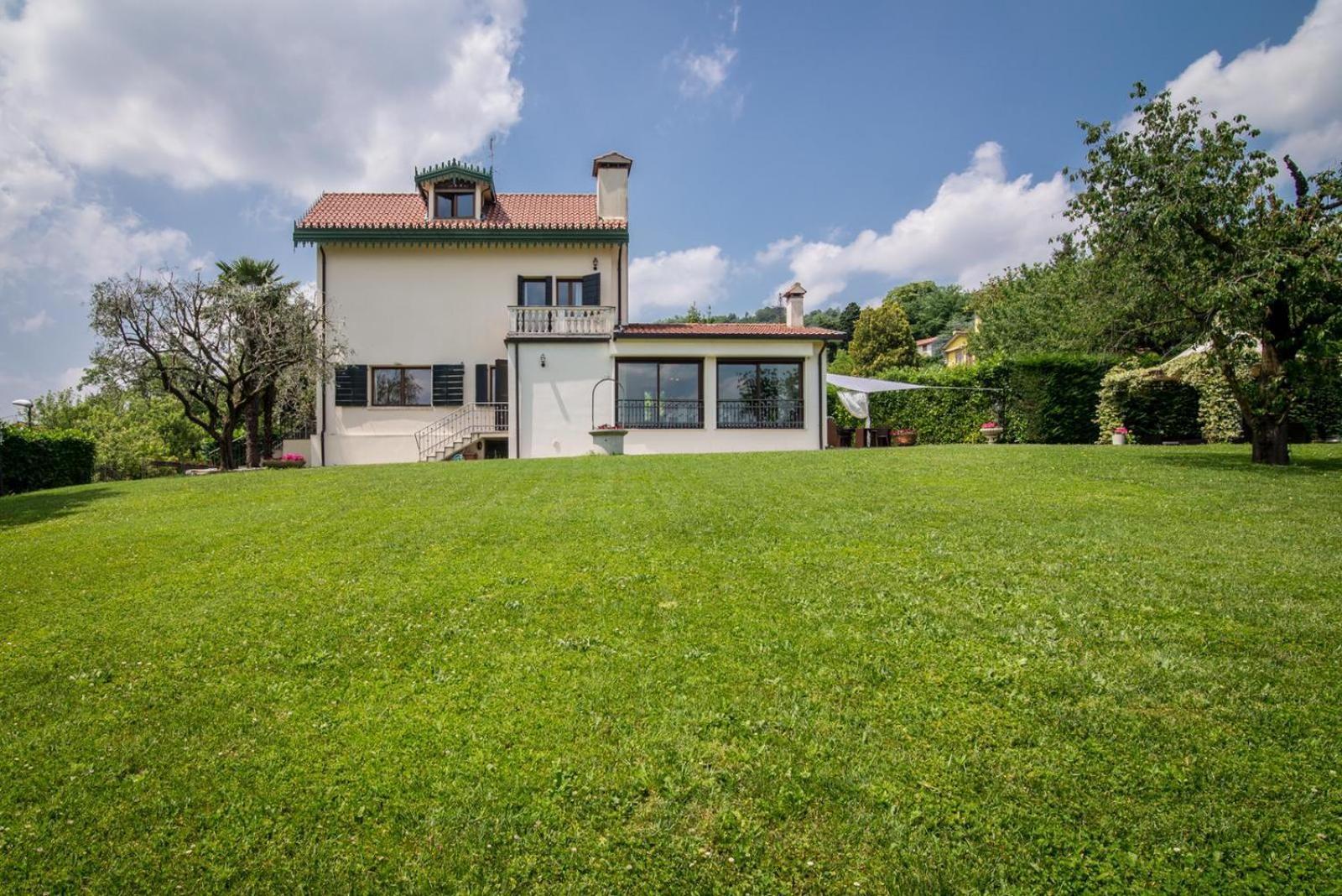 Villa Tramonte 테올로 외부 사진