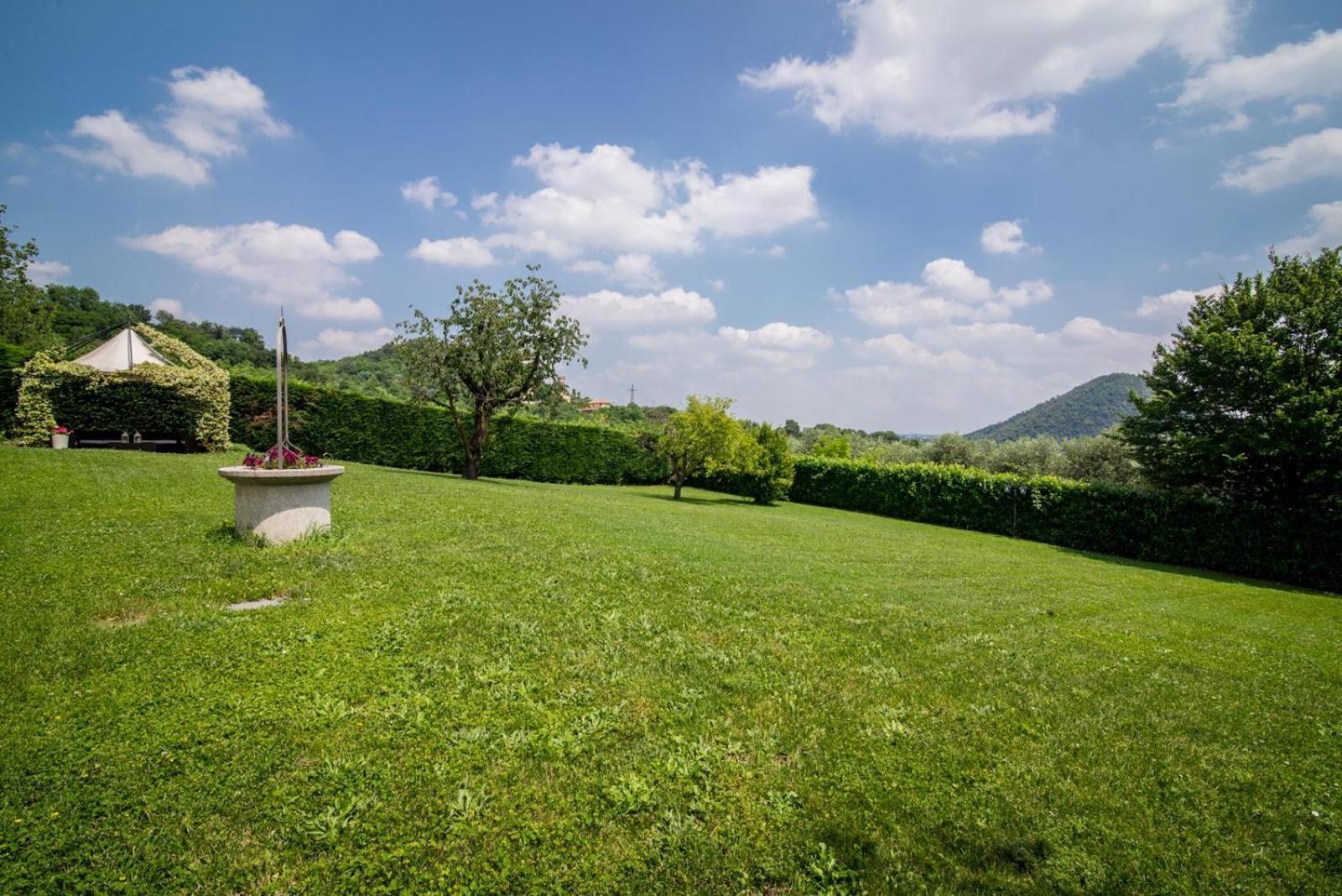 Villa Tramonte 테올로 외부 사진