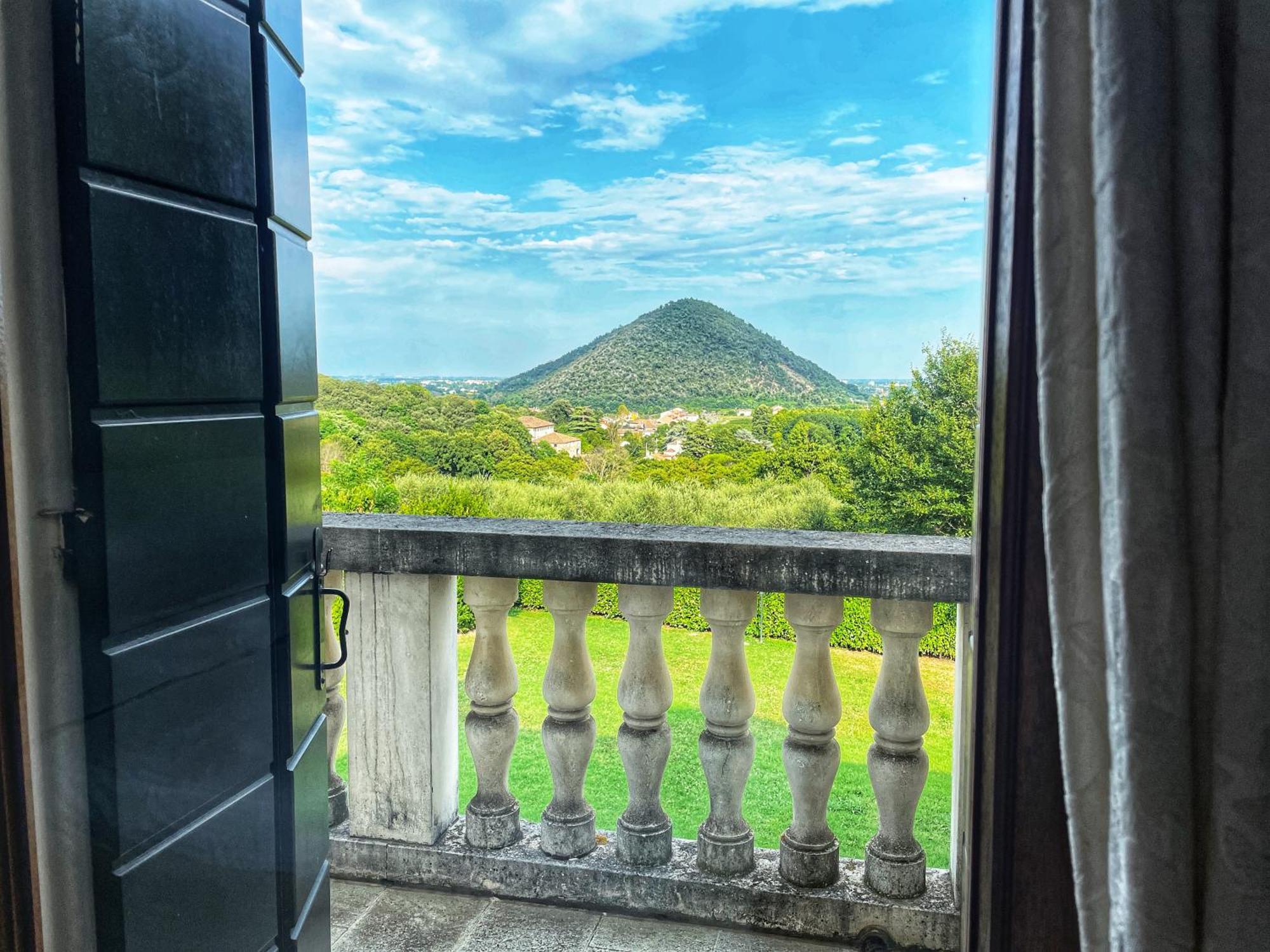Villa Tramonte 테올로 외부 사진